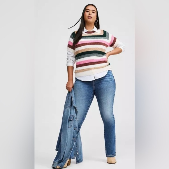 Women’s Torrid Plus Size Softest Sweater Short Sleeve Raglan Pullover Top - Picture 2 of 7